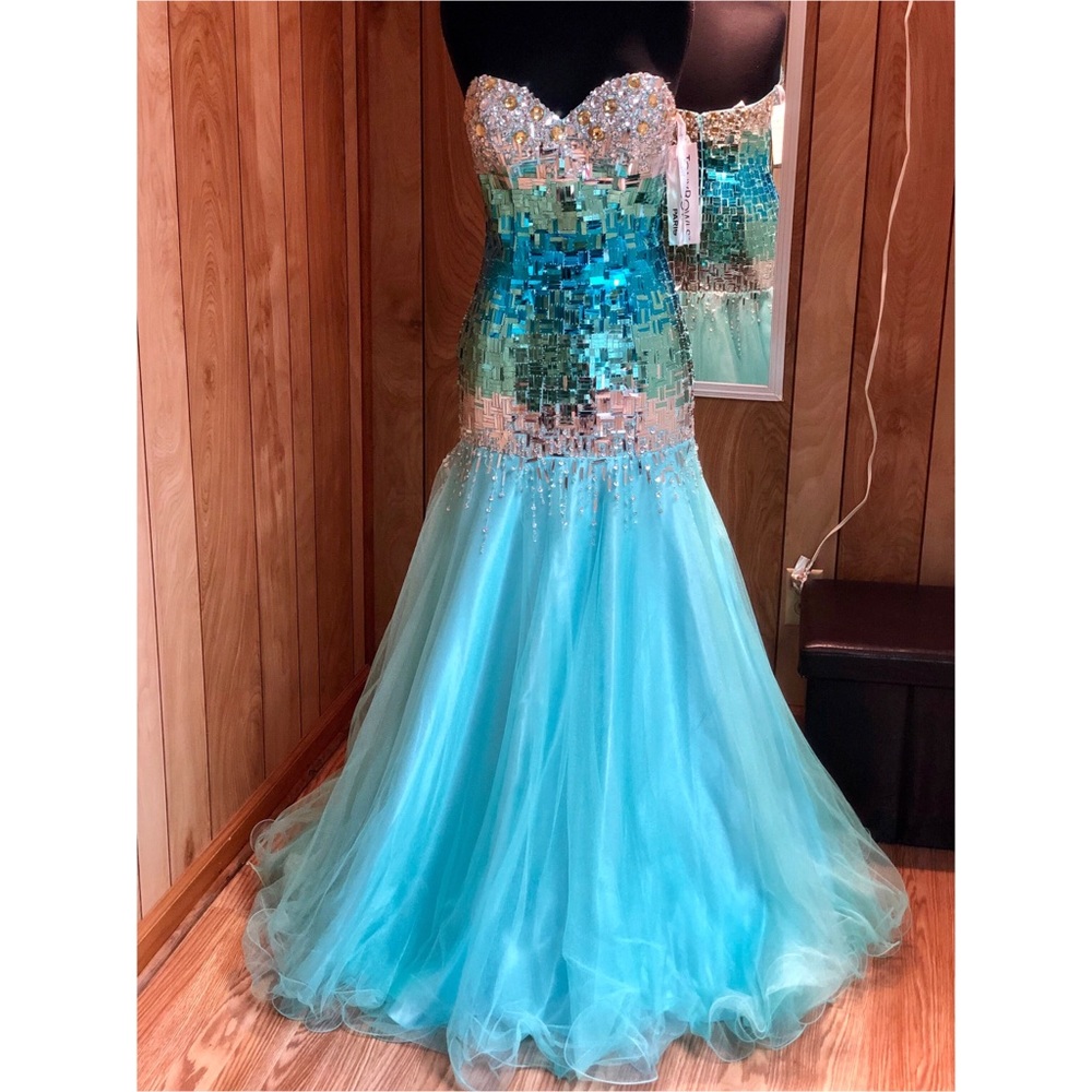 Pageant Dress/ Prom Dress/ Homecoming Court Dress